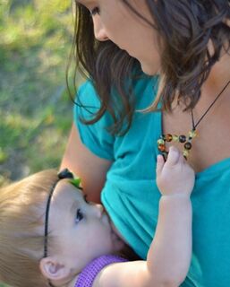 Nursing necklace (for adults)