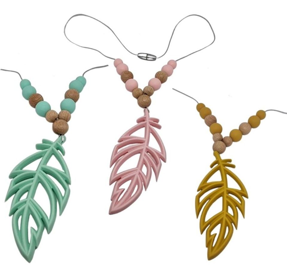 Teething safe necklace for mums - Feather